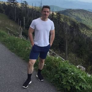 Meet your Posher, Christopher